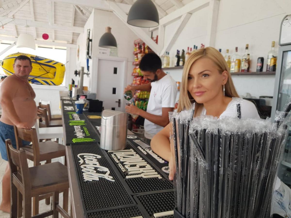 Eros Beach Resort Navodari Dış mekan fotoğraf