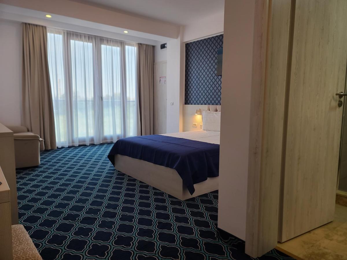 Eros Beach Resort Navodari Dış mekan fotoğraf