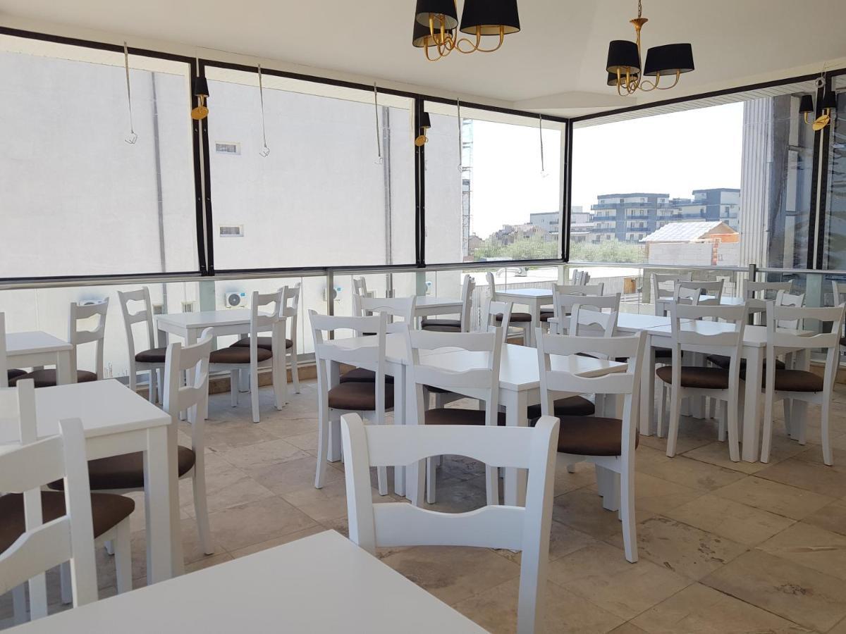 Eros Beach Resort Navodari Dış mekan fotoğraf